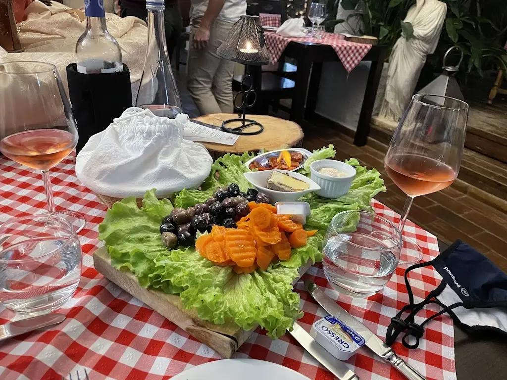 Peter Alexander_O Cangalho Zoo_Bensafrim_avis