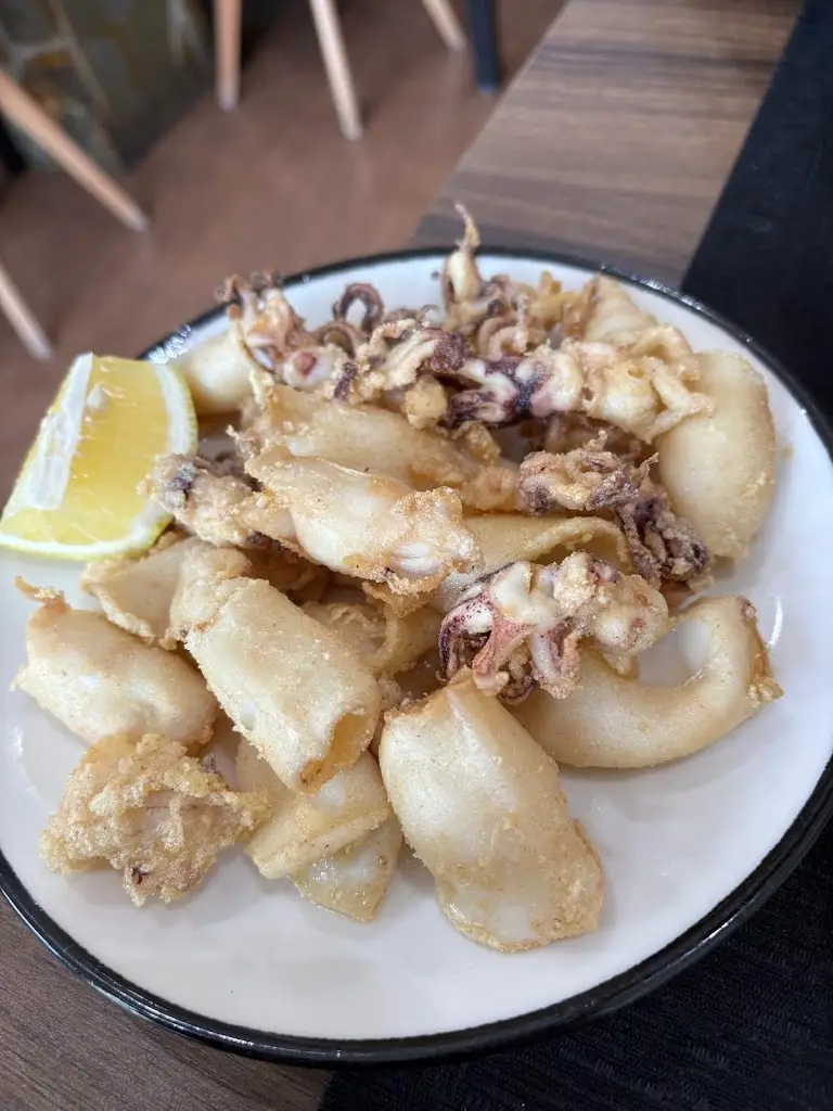 J. A._Fim do Mundo_Ferragudo_recensione