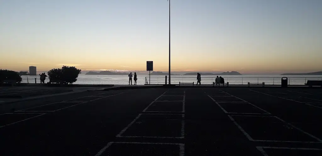 fereshteh baharoglu_Juniper Bar & Bistro_Boliqueime_recensione