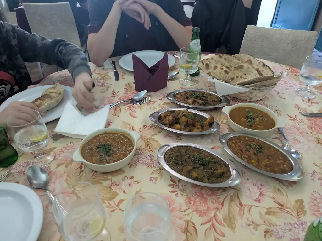 Adam Josh_Real Indian Magic_Boliqueime_reseña