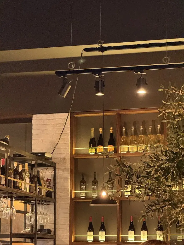 Versatile Restaurante_Boliqueime_slider_image_3