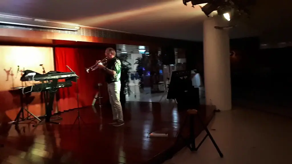 LOUIS MIGNONAT_Baila Comigo_Boliqueime_reseña