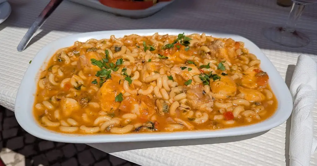 Stephen Ryan_Restaurante O Monteiro_Cabanas de Tavira_reseña