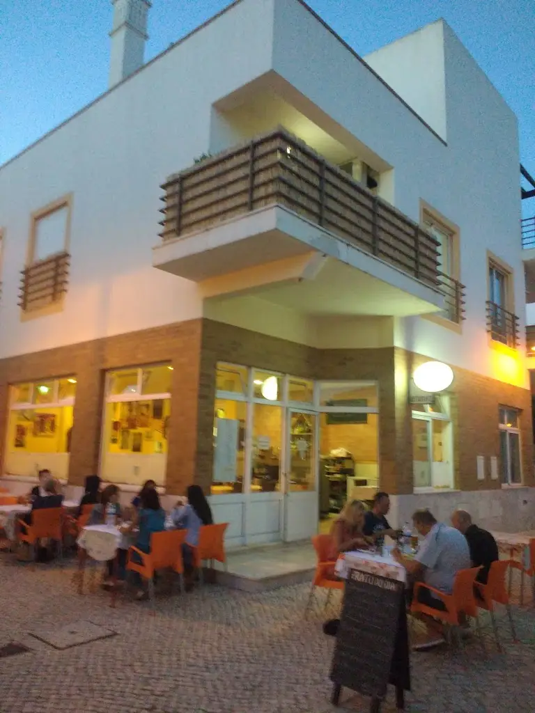 David Downie_Cabanas Brasserie_Cabanas de Tavira_review