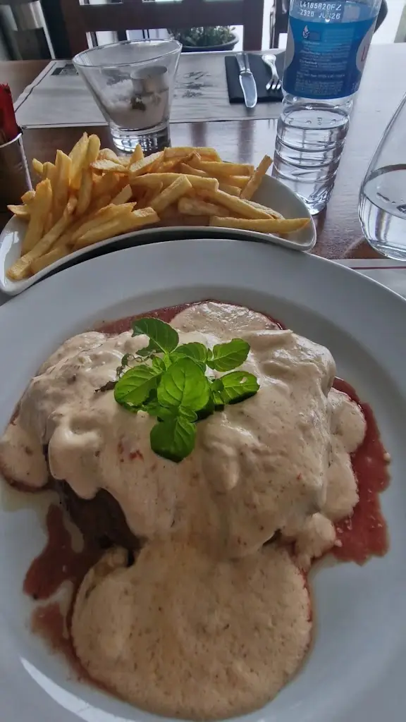 4 Plátanos Café Restaurante_Mosteiros_slider_image_2