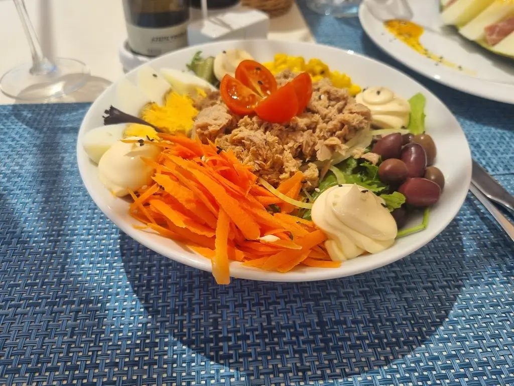 Russell Biggart_Sem Espinhas - Cabeço_Castro Marim_reseña