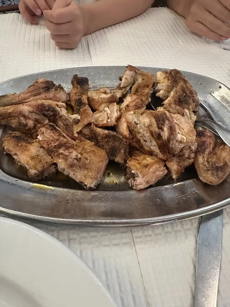 AK Advisor_Ramires_Guia_recensione