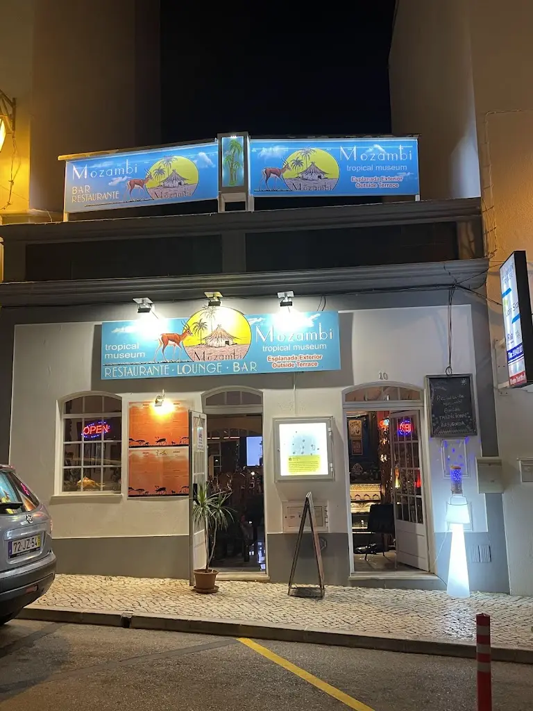 Restaurante Mozambi_Alvor_slider_image_3