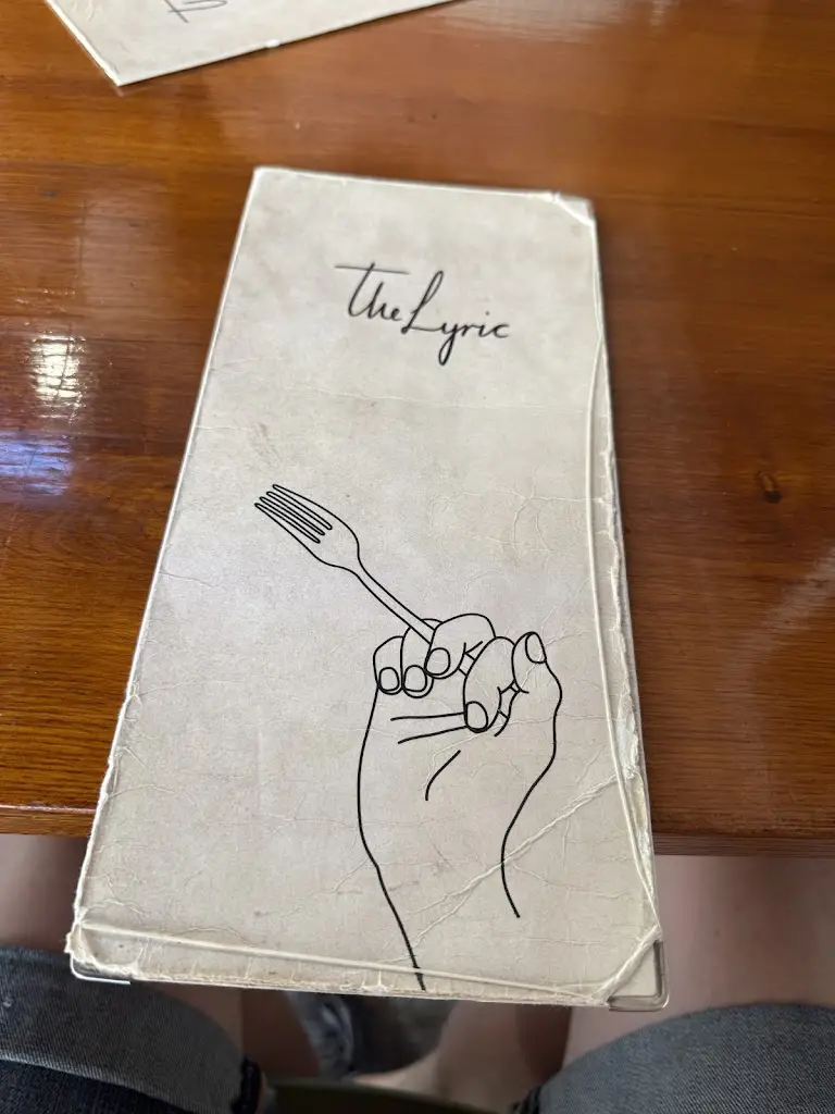 Ali Moffat_Restaurante The Lyric_Alvor_recensione