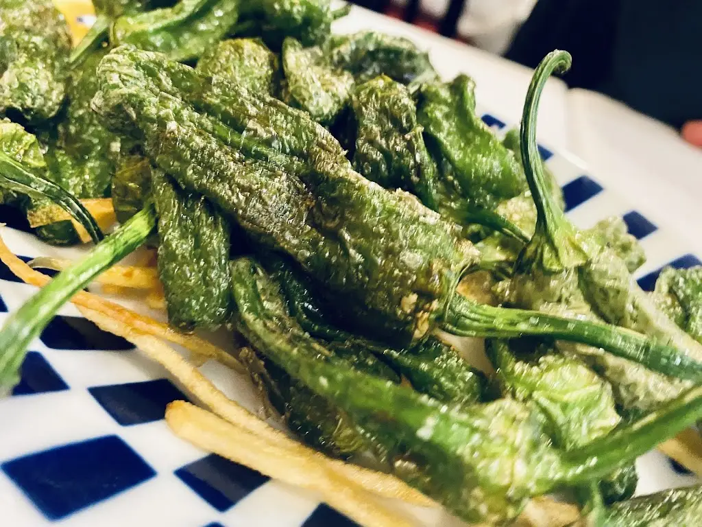 Charlie Ellis_Casa do Prego_Lagos_review