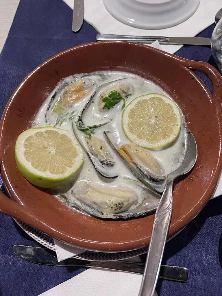 Menu_Restaurante O Cantinho_Carvoeiro_immagine_6