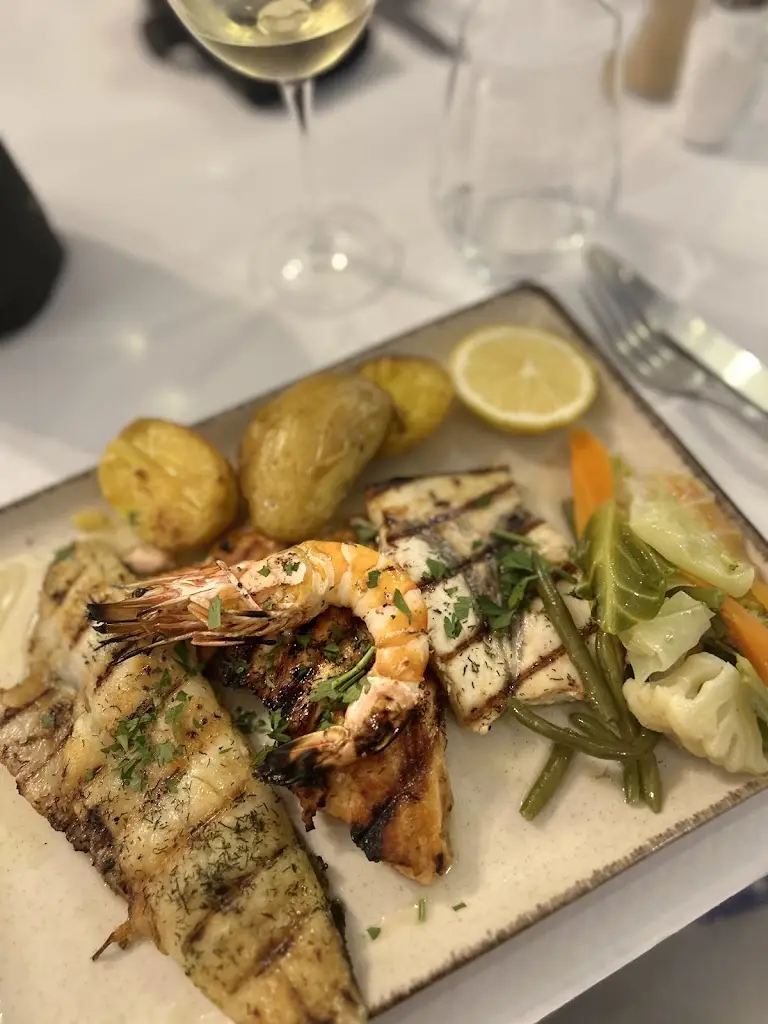 JJ Chen_Restaurante A Galé_Carvoeiro_Bewertung