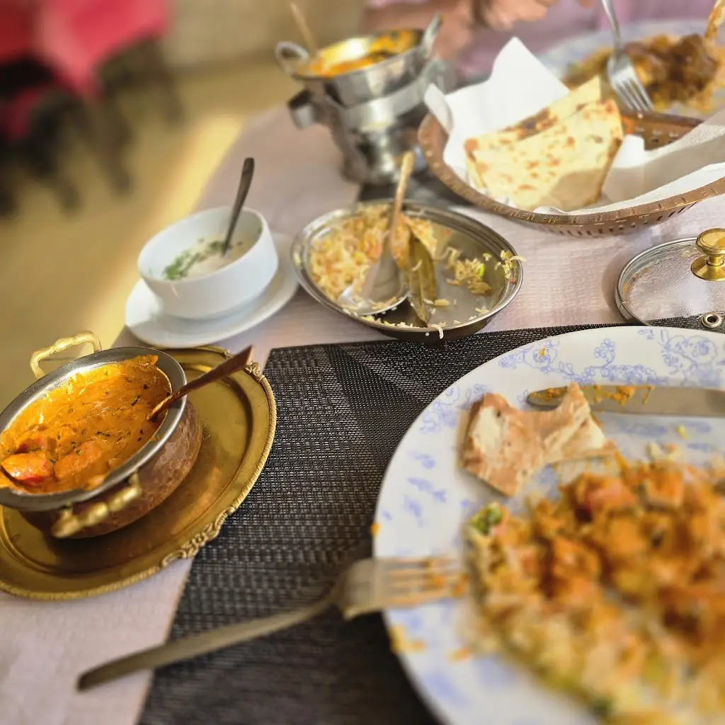 Vivienne Ades_HAWELI RESTAURANT_Carvoeiro_recensione