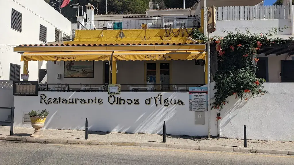 Restaurante Olhos d'Água ristorante a Olhos de Água