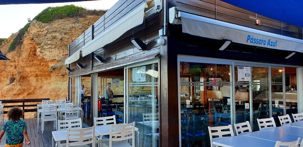 O Pássaro Azul ristorante a Olhos de Água