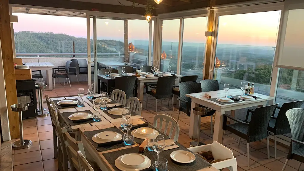 Restaurante Luar Da Fóia ristorante a Marmelete