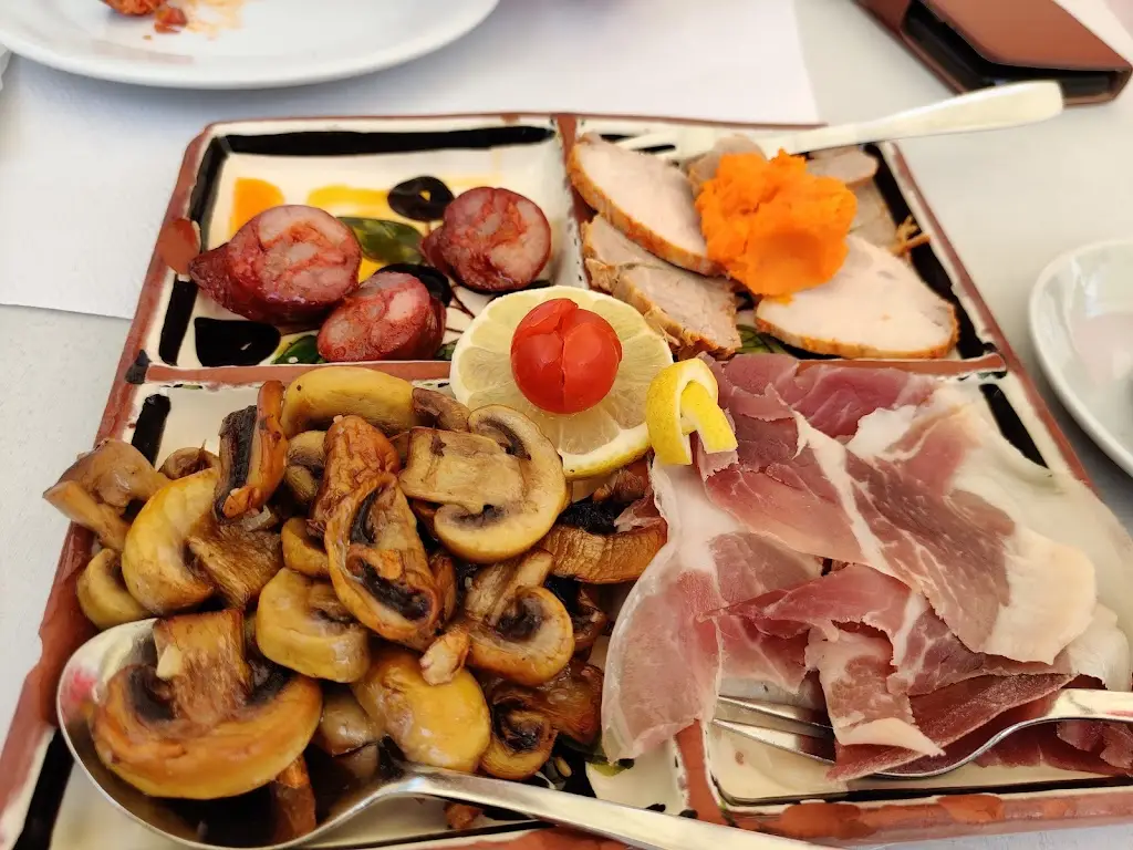 Menu_Restaurante Jardim das Oliveiras_Monchique_imagen_8