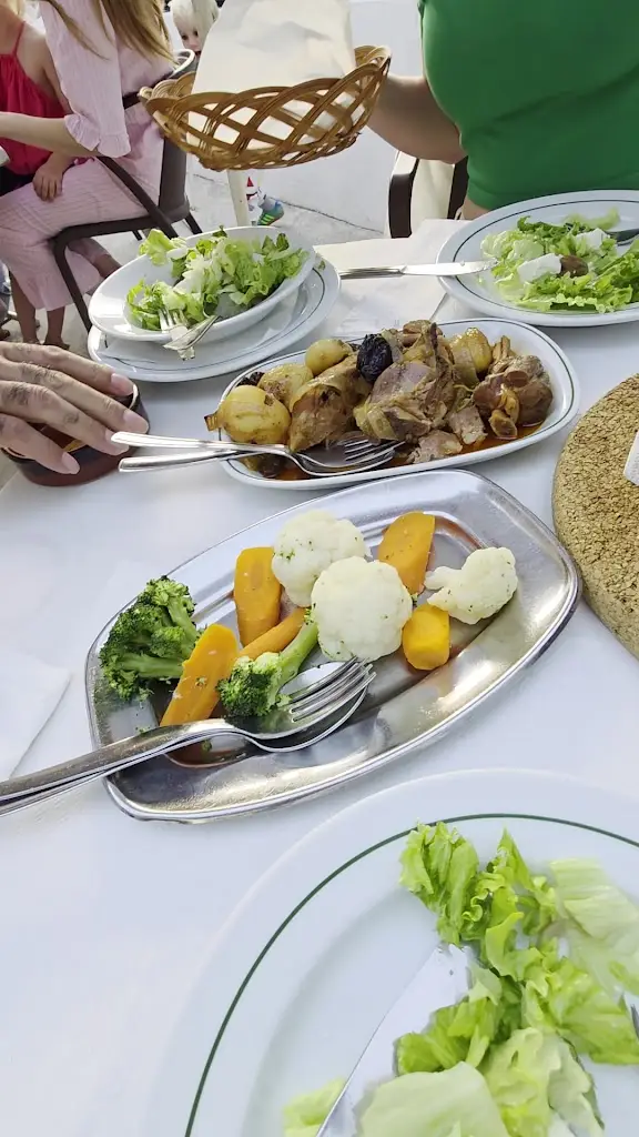 Restaurante Jardim das Oliveiras_Monchique_slider_image_2