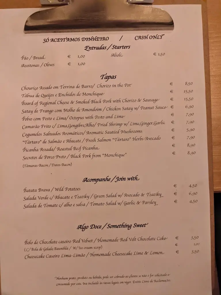 Menü_Café Vintage Tapas & Wine Adults Only_Monchique_Bild_4