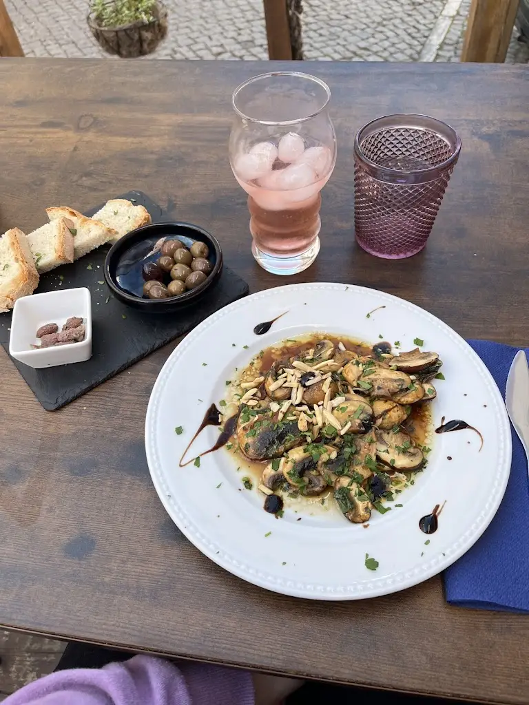 Menü_Café Vintage Tapas & Wine Adults Only_Monchique_Bild_5