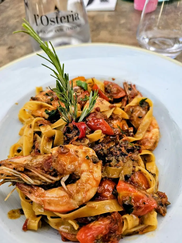 Ross M_l'Osteria_Faro_avis