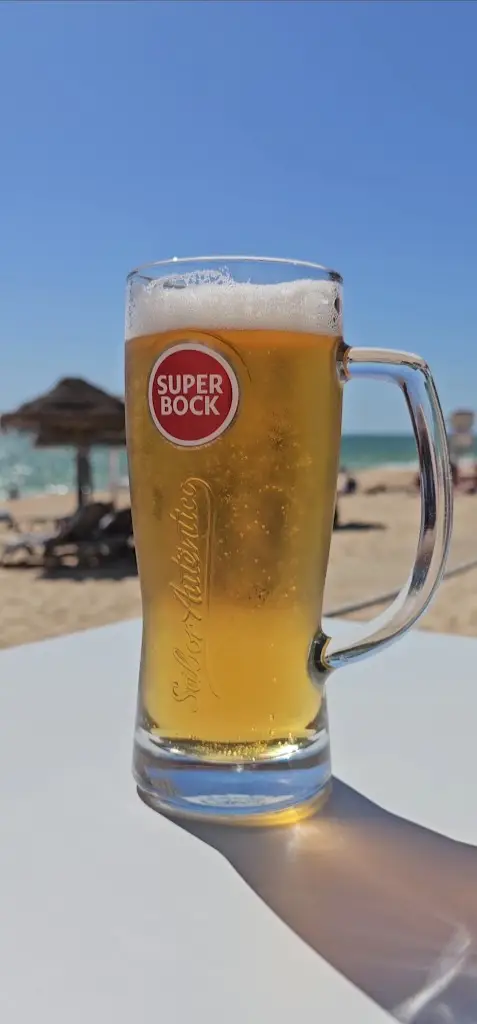 Ihilber Rodrigues_Sal'Mare_Faro_reseña