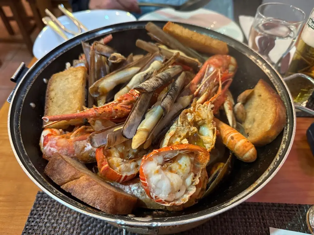 Taberna Zé-Zé_Faro_slider_image_3