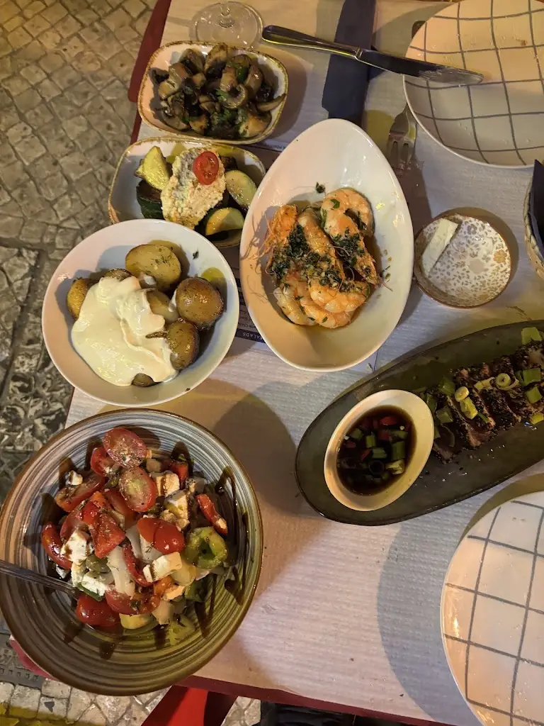 Kelsey Wilson_Restaurante Fuzeta Tapas do Nik_Fuzeta_recensione