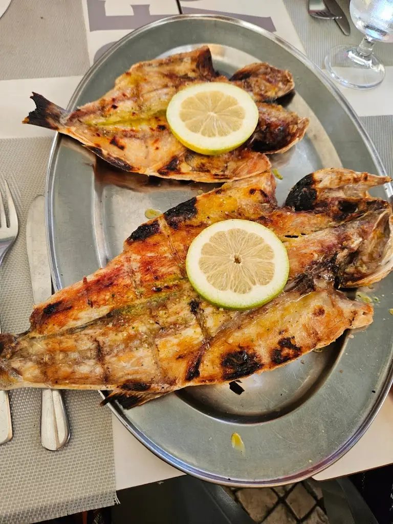 Yin Johnson_La Plage_Fuzeta_recensione