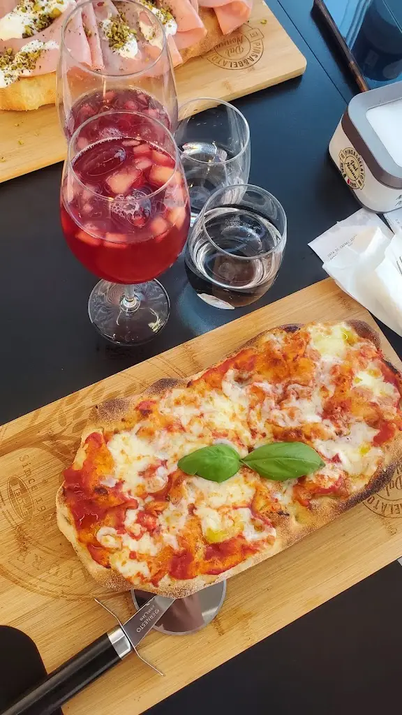 Goin Jennifer_Pinseria Dal Nonno_Parchal_reseña