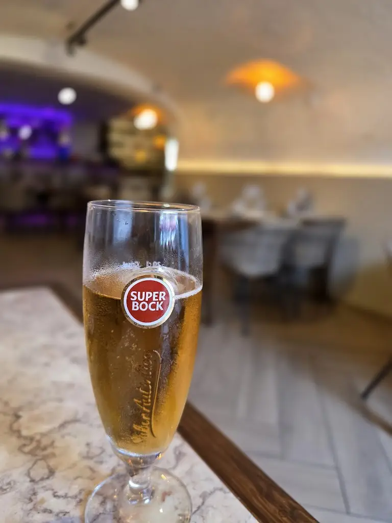 Atefeh - Ati O_O Barril_Parchal_recensione