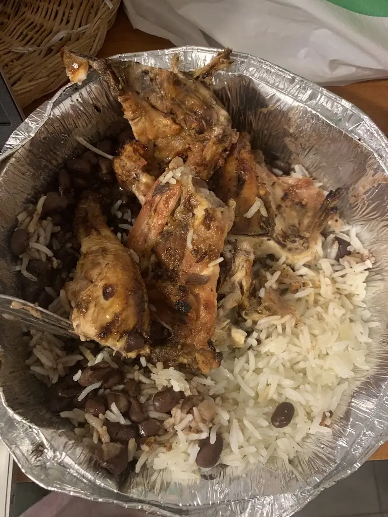 Madalena Neto_Churrasqueira Ponto do frango_Laranjeiro_recensione