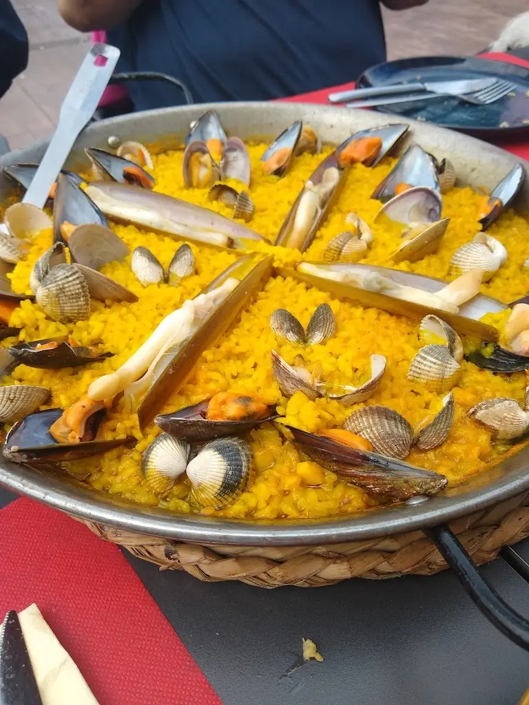 Menu_Grill Asia Restuarent and caffe_Laranjeiro_immagine_6