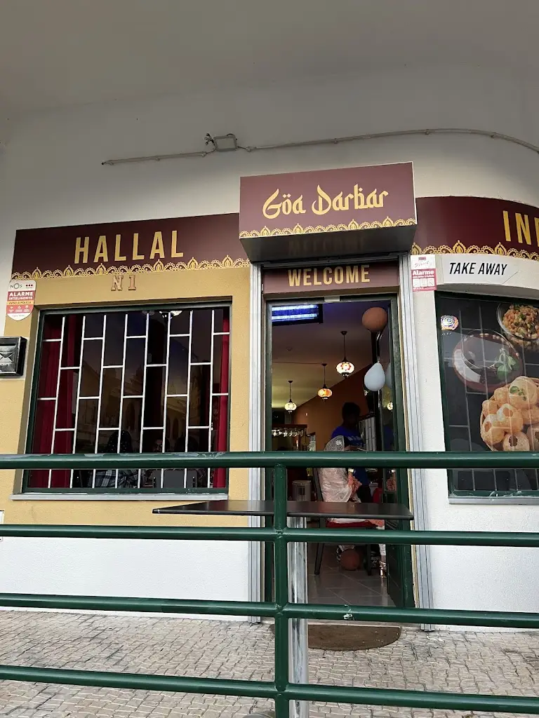 Goa Darbar 2 - Laranjeiro/Almada_Laranjeiro_slider_image_1