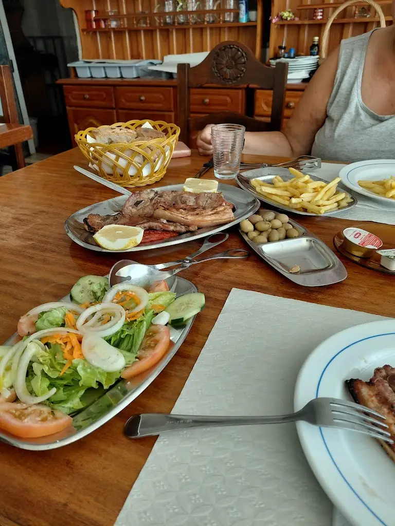 Ingrid Stoorvogel_Taberna Spapo_São Bartolomeu_review