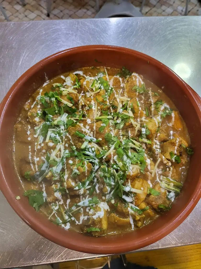 Man o Salwa Halal Food_Laranjeiro_slider_image_3