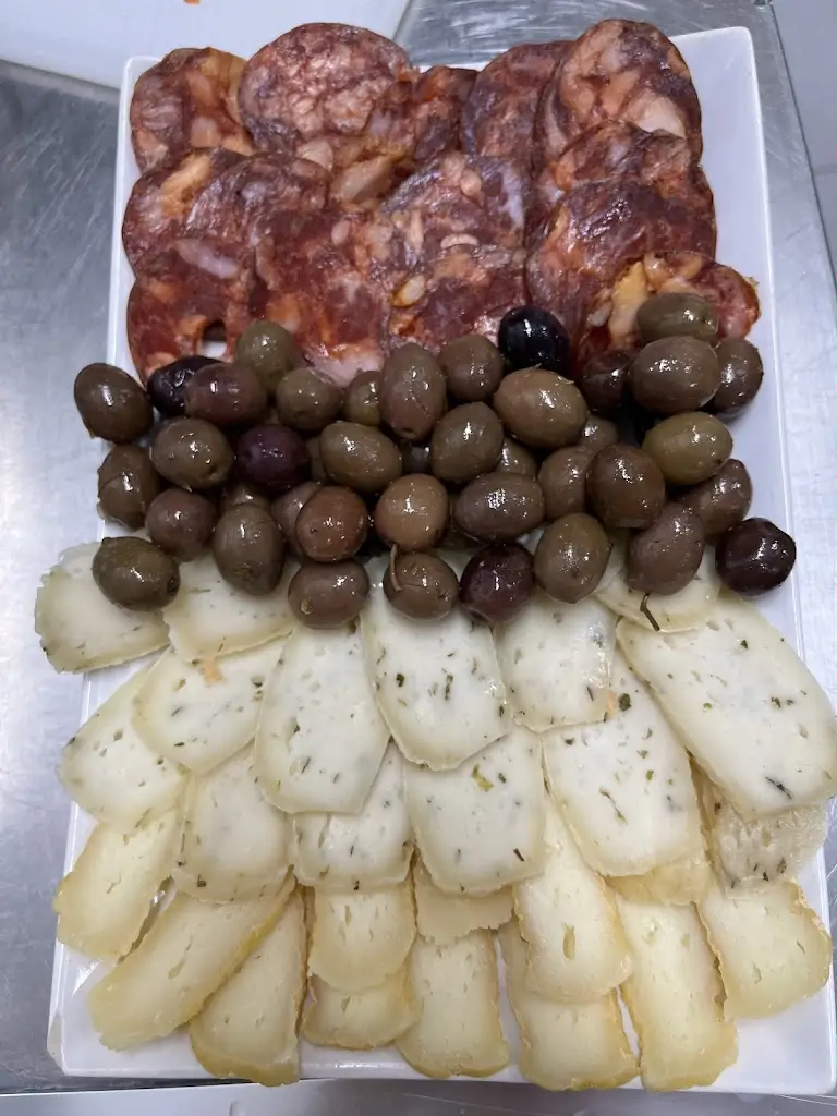 Menu_Family corner cafe and restaurant_Laranjeiro_imagen_5