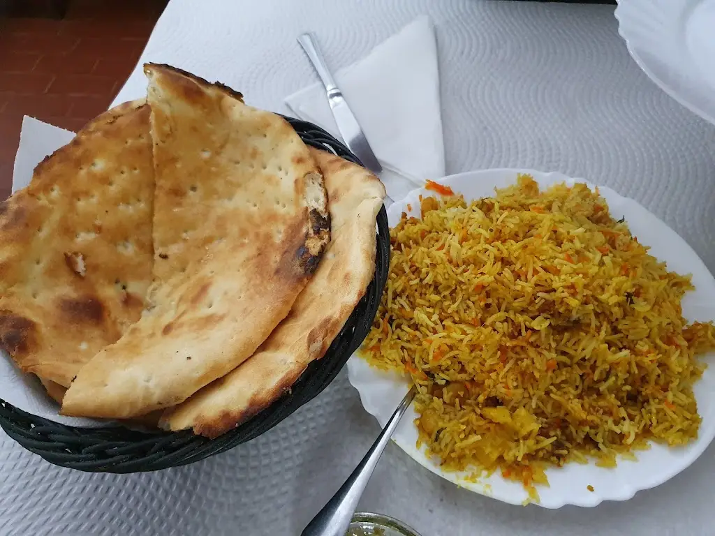 Sílvia Alexandra_Lahori Dera Tandoori Restaurant Halal_Laranjeiro_review