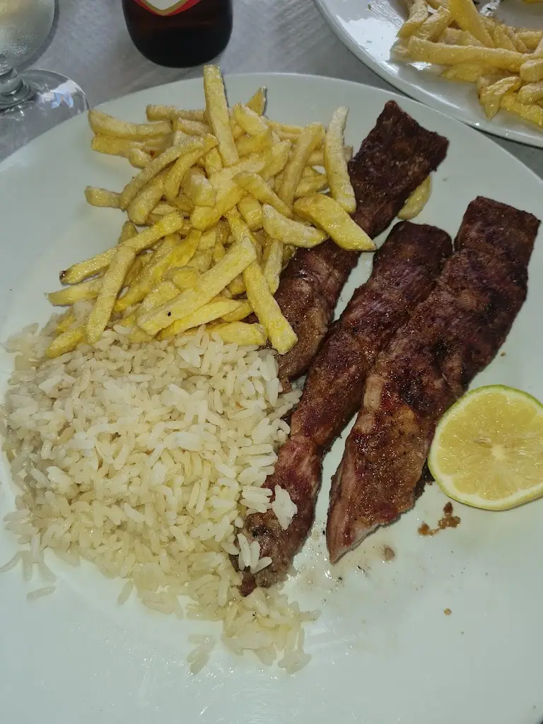 Sian Daniels_Restaurante O Gralha_São Bartolomeu_recensione