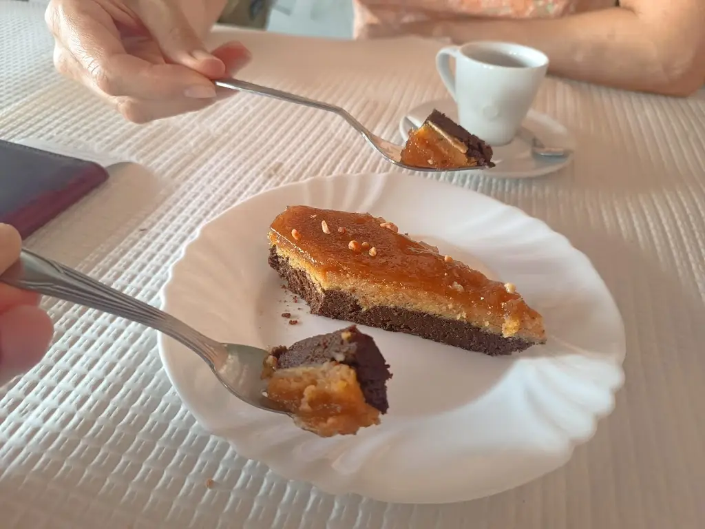 Jose M. Guerrero_A Proa_Manta Rota_recensione