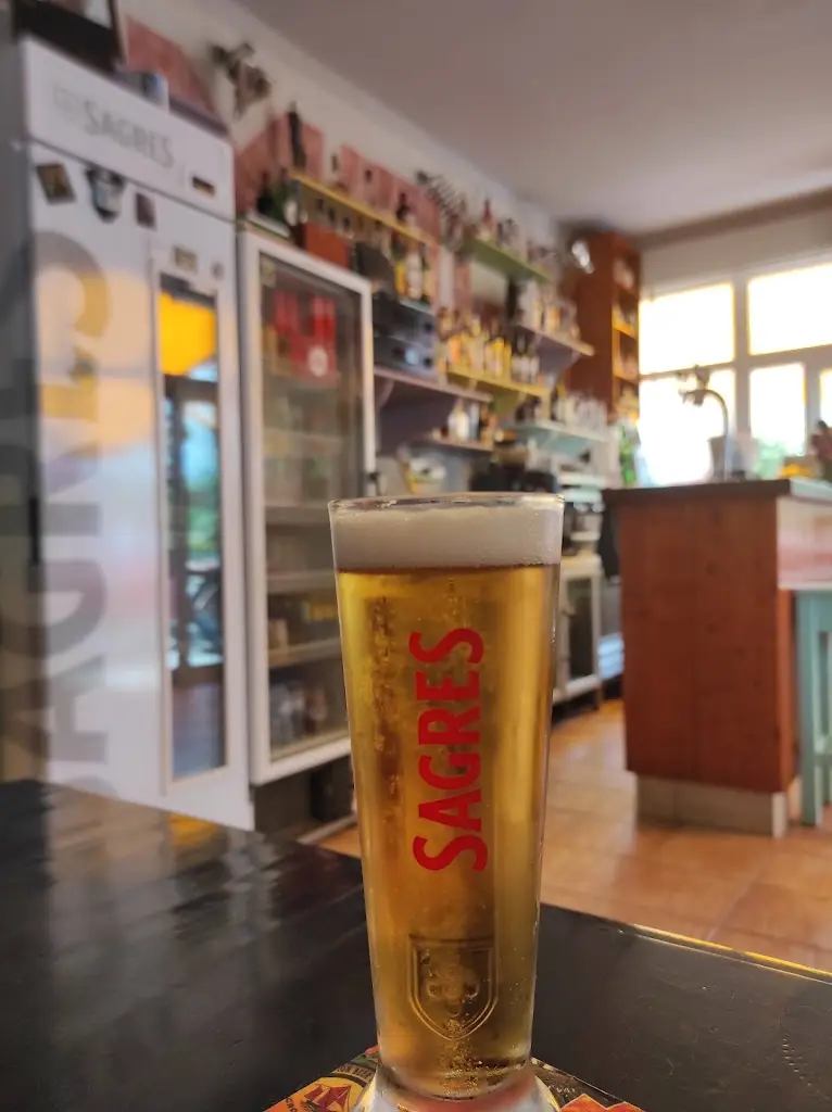 Mar's Bar and Bistro_Manta Rota_slider_image_3