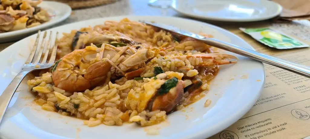 Menu_Restaurante O Finalmente_Manta Rota_imagen_6