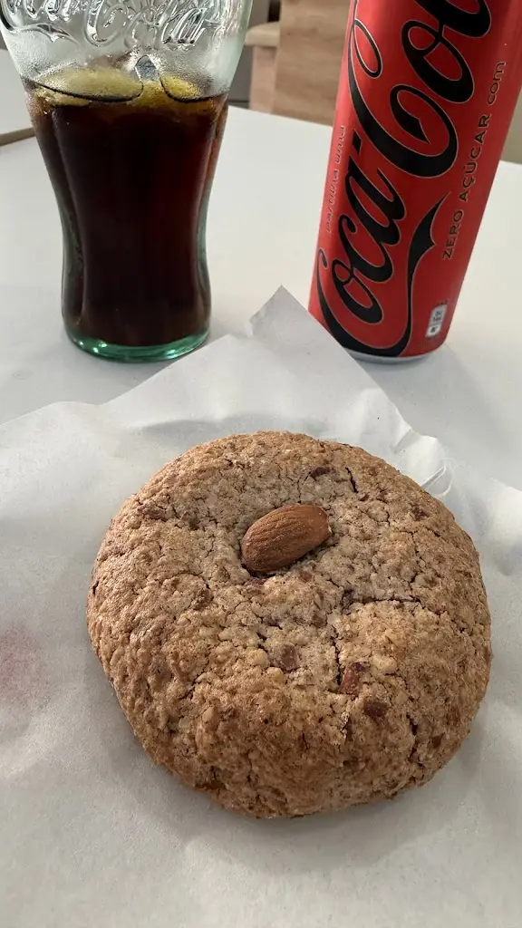 Ruben Pedro_Jasmin_Manta Rota_reseña