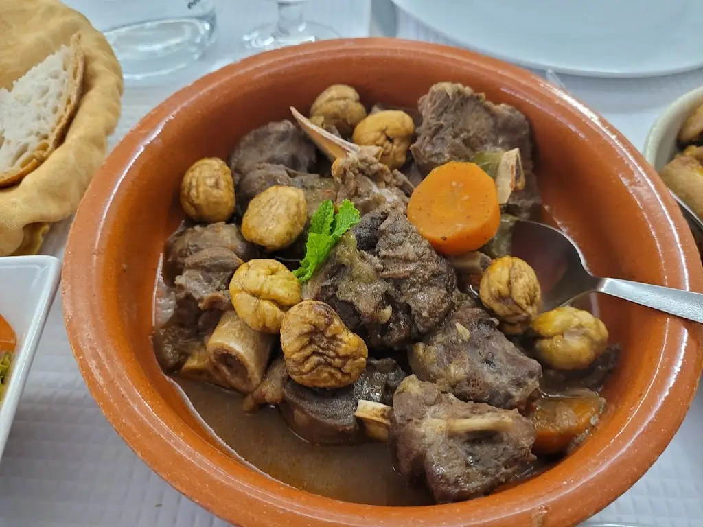 O Caixeiro_São Bartolomeu de Messines_slider_image_2