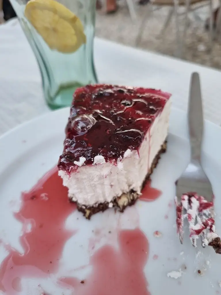 Menu_O Cortiço Restaurant_Moncarapacho_immagine_5