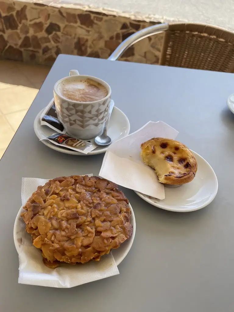 David Wilson (Sleuth)_O Cruzamento_São Marcos da Serra_review