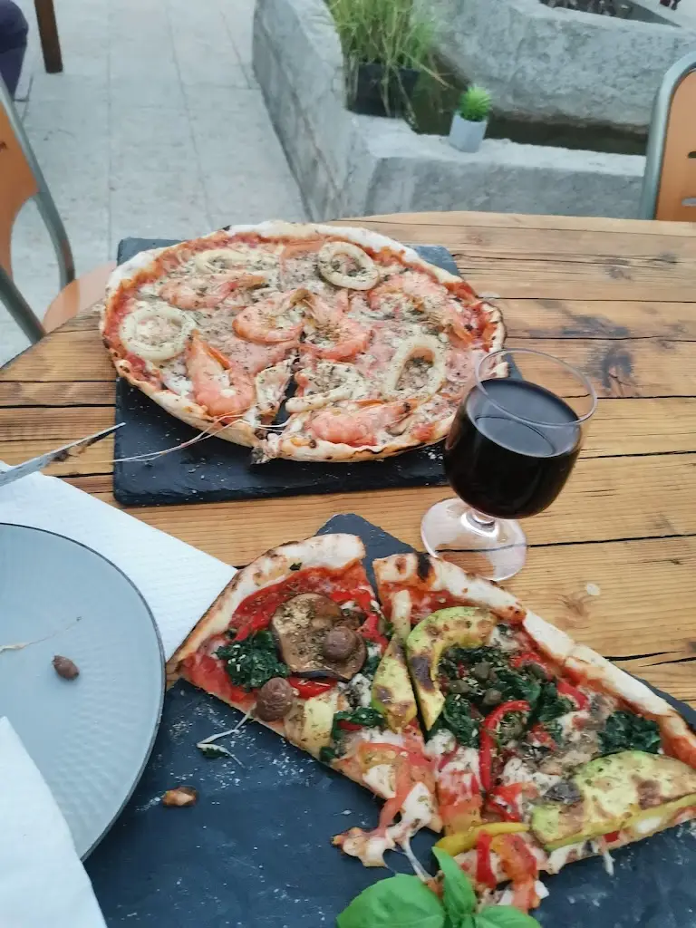 gigi peeters_Lisboa Algarve_São Marcos da Serra_reseña