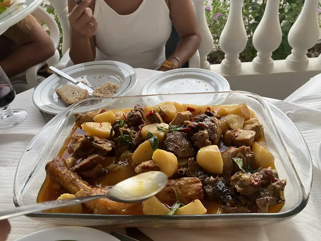 Restaurante de pasto Maria Odilia& Florival ristorante a São Bartolomeu