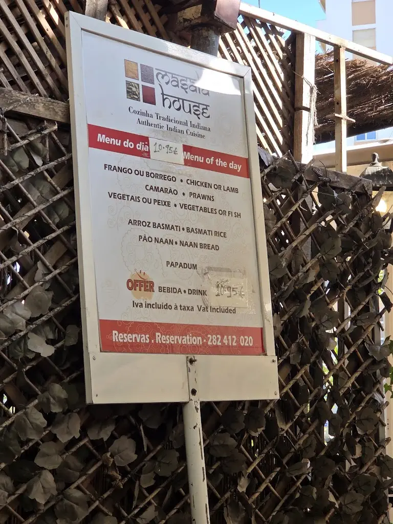 Carlotta Audain_Masala House_Portimão_recensione