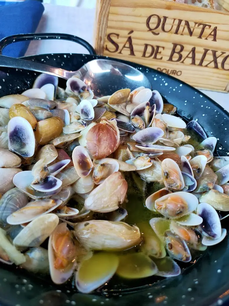 Ilja van Willegen_Restaurante Sem Jeito_Santa Luzia_reseña